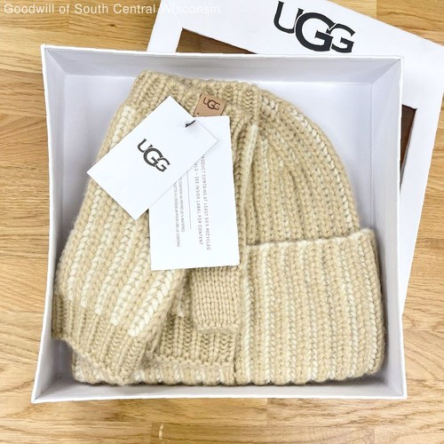 Nwt wmns ugg australia - wmns, beige