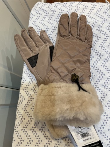 Nwt ugg women - nwt, women’s