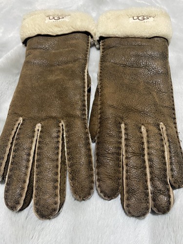 Ugg gloves size medium - gloves,