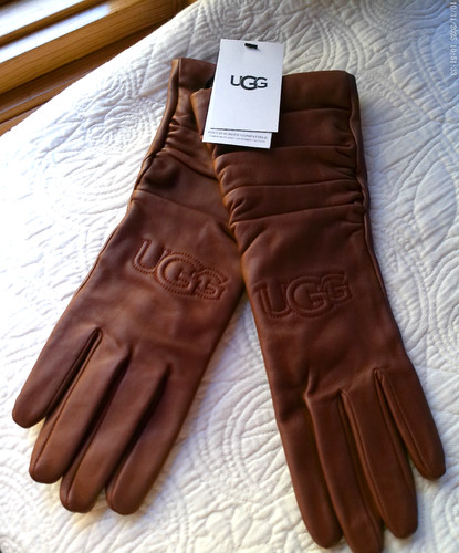 Ugg logo leather scrunched - logo,